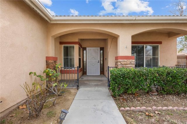 2104 W Avenue J6, Lancaster, CA 93536