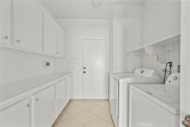 2104 W Avenue J6, Lancaster, CA 93536