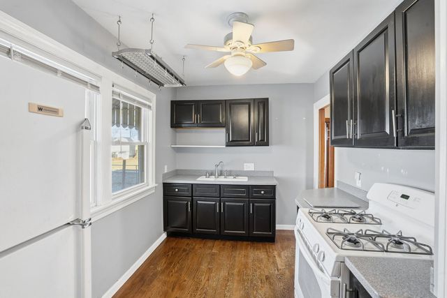 2316 Pacific Street, Davenport, IA 52804