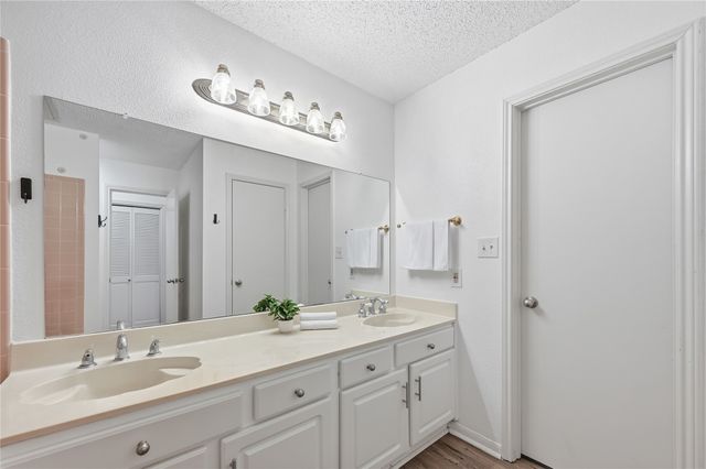 8600 Coppertowne Lane 2004, Dallas, TX 75243