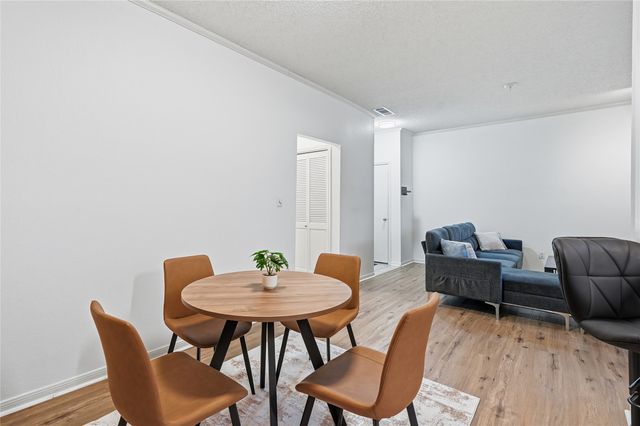 8600 Coppertowne Lane 2004, Dallas, TX 75243