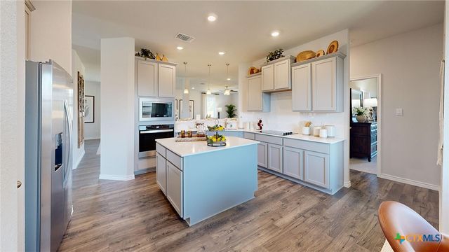 15138 Planeview Drive, Salado, TX 76571