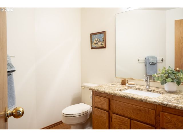 1314 STONEHAVEN Dr, West Linn, OR 97068