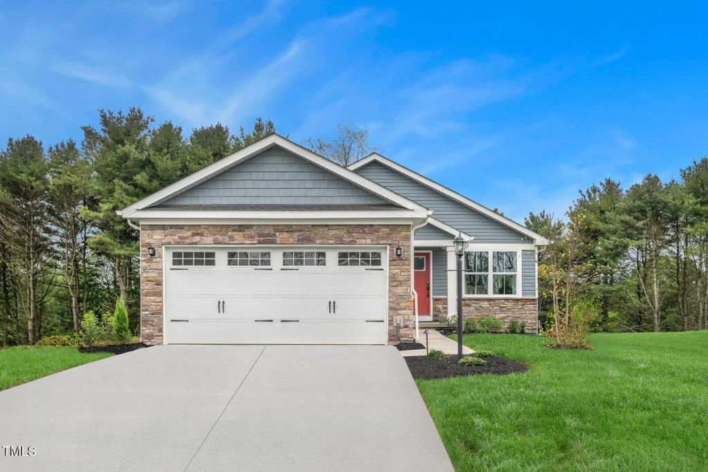 49 Saintsbury Drive, Fuquay Varina, NC 27526