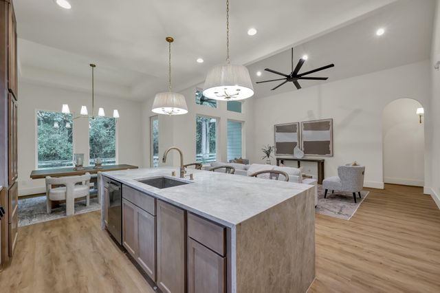 4945 Pleasure Lake Lane, Willis, TX 77318