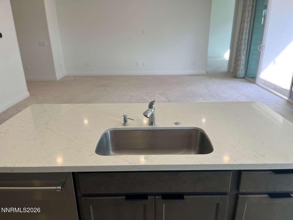 Image 6 of property listing at 7494 Fallen Grove Lane, Sparks, NV 89441