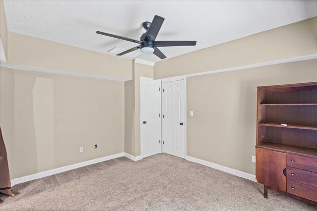 405 ALEXANDER AVE, Columbia, MO 65203