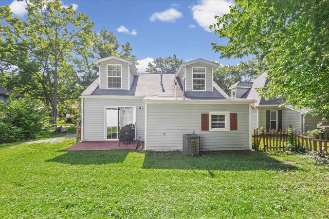 405 ALEXANDER AVE, Columbia, MO 65203
