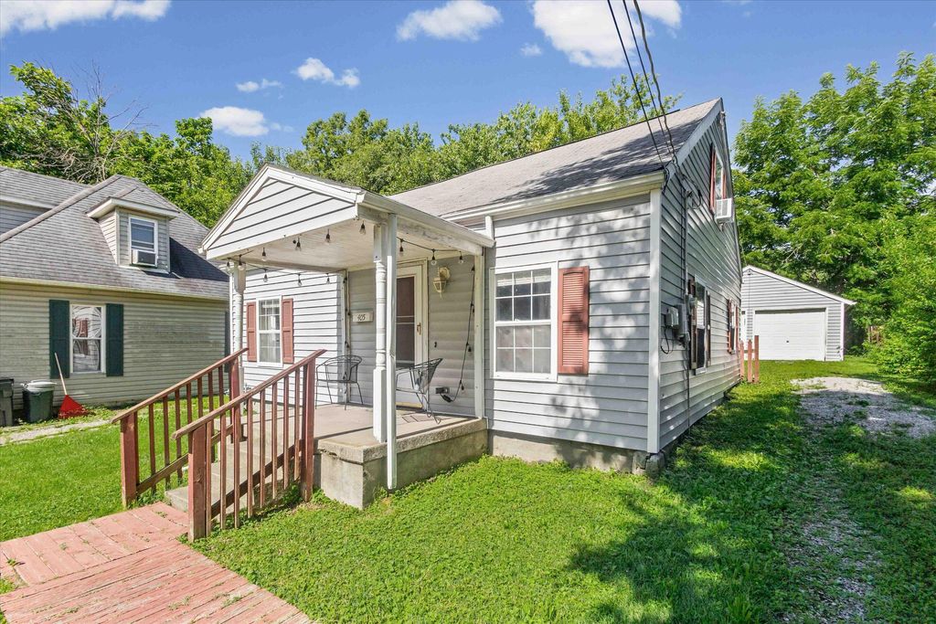 405 ALEXANDER AVE, Columbia, MO 65203