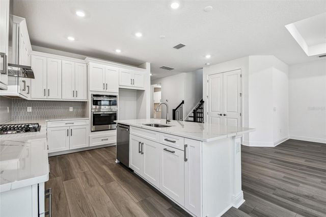 17236 SAVORY MIST CIRCLE, Lakewood Ranch, FL 34211