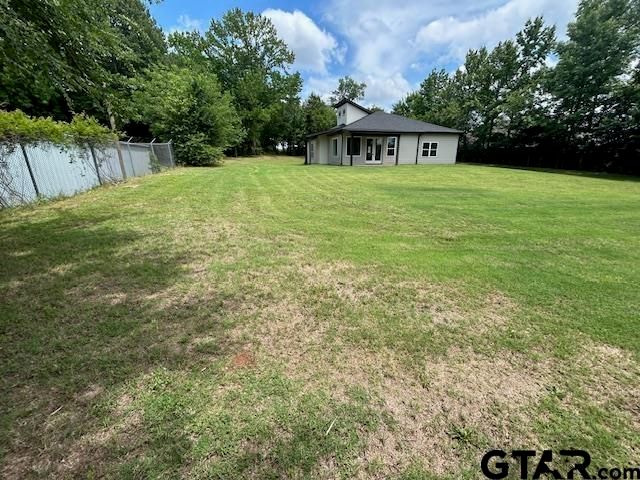 1360 Brad Circle, Lindale, TX 75771
