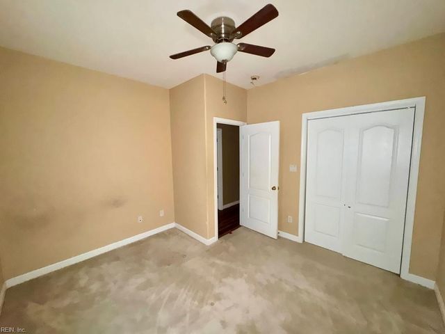 513 Water Lilly RD, Portsmouth, VA 23701