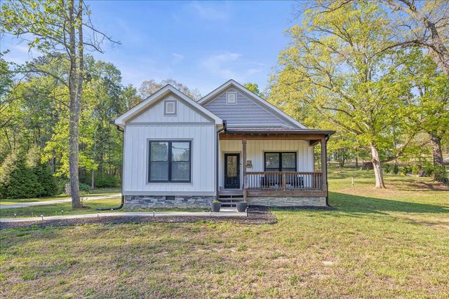 4417 SE Waterlevel Highway, Cleveland, TN 37323