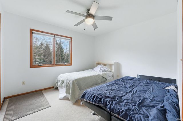 10415 Spotted Hawk Cove, Hoagland, IN 46745