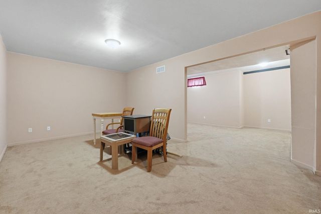 10415 Spotted Hawk Cove, Hoagland, IN 46745