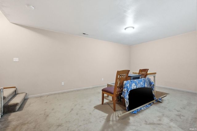 10415 Spotted Hawk Cove, Hoagland, IN 46745