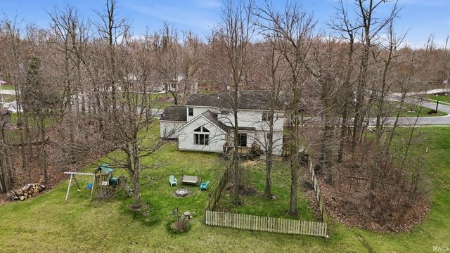 10415 Spotted Hawk Cove, Hoagland, IN 46745