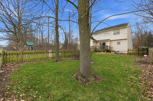 10415 Spotted Hawk Cove, Hoagland, IN 46745