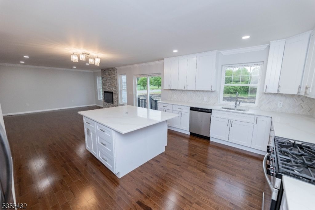 17 Old Somerville Rd, Hillsborough Twp., NJ 08844 — photo 3