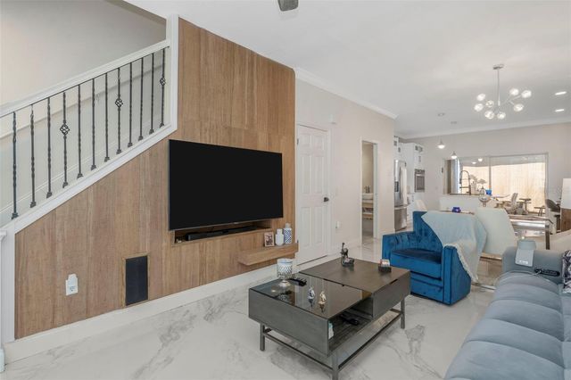 6765 LAKE ROCHESTER LANE, Gibsonton, FL 33534