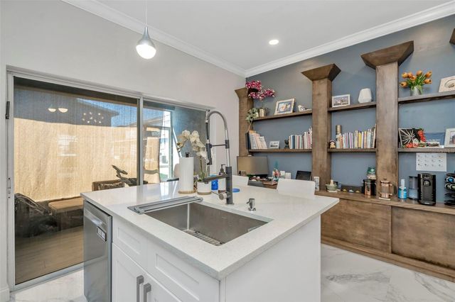 6765 LAKE ROCHESTER LANE, Gibsonton, FL 33534