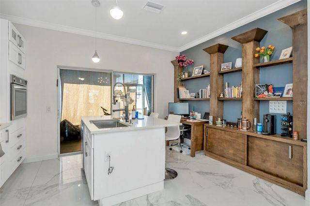 6765 LAKE ROCHESTER LANE, Gibsonton, FL 33534