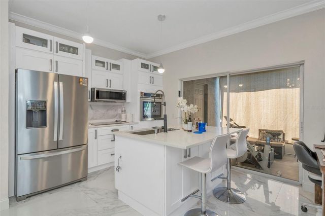 6765 LAKE ROCHESTER LANE, Gibsonton, FL 33534