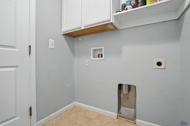 4132 PORTRUSH RD, Rapid City, SD 57702