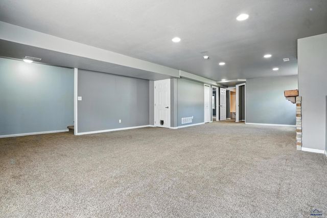 4132 PORTRUSH RD, Rapid City, SD 57702