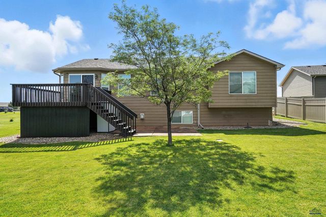 4132 PORTRUSH RD, Rapid City, SD 57702