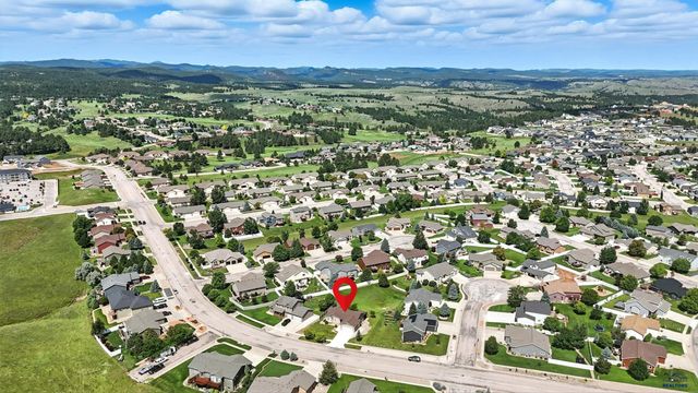 4132 PORTRUSH RD, Rapid City, SD 57702