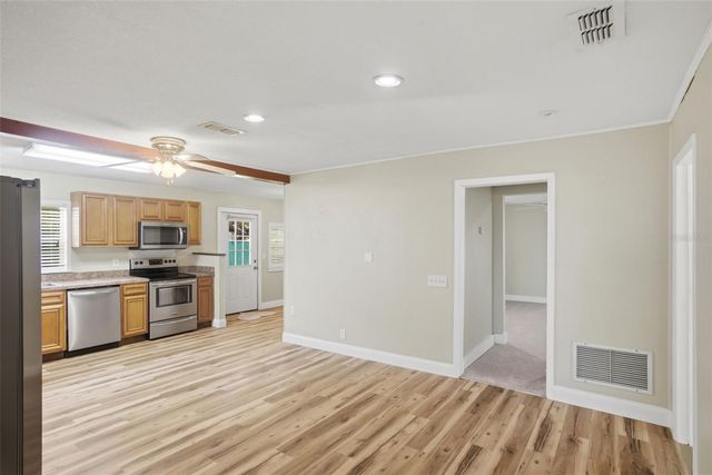 715 WYLLY AVENUE, Sanford, FL 32773