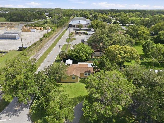 715 WYLLY AVENUE, Sanford, FL 32773
