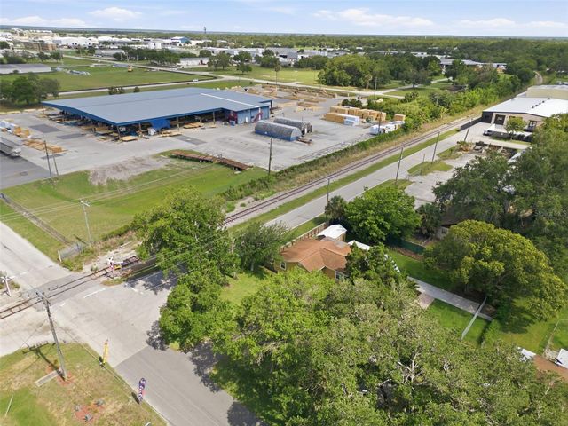 715 WYLLY AVENUE, Sanford, FL 32773