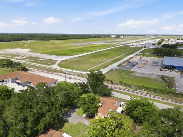 715 WYLLY AVENUE, Sanford, FL 32773