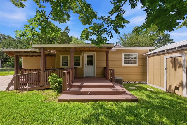 715 WYLLY AVENUE, Sanford, FL 32773