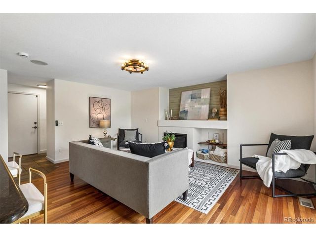 21304 E Prentice Pl, Centennial, CO 80015