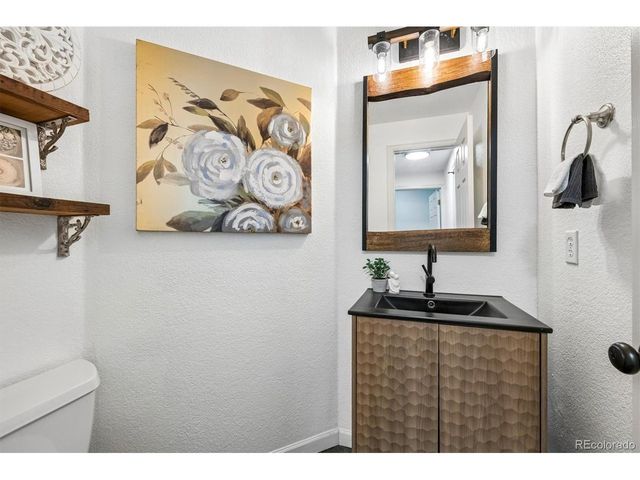 21304 E Prentice Pl, Centennial, CO 80015