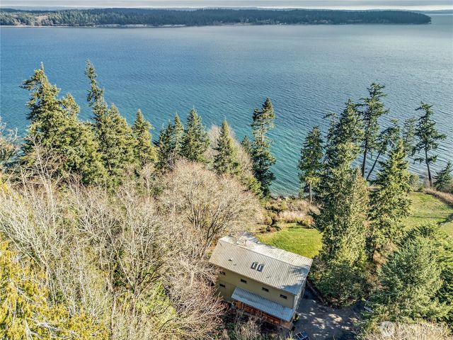 191 Old Oak Bay Road, Port Hadlock, WA 98339