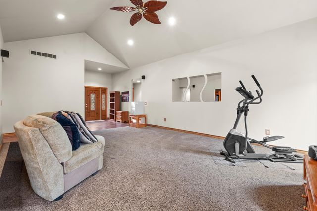 5650 Grace Lane, Almont, MI 48003