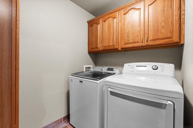 5650 Grace Lane, Almont, MI 48003