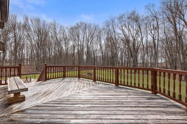 5650 Grace Lane, Almont, MI 48003