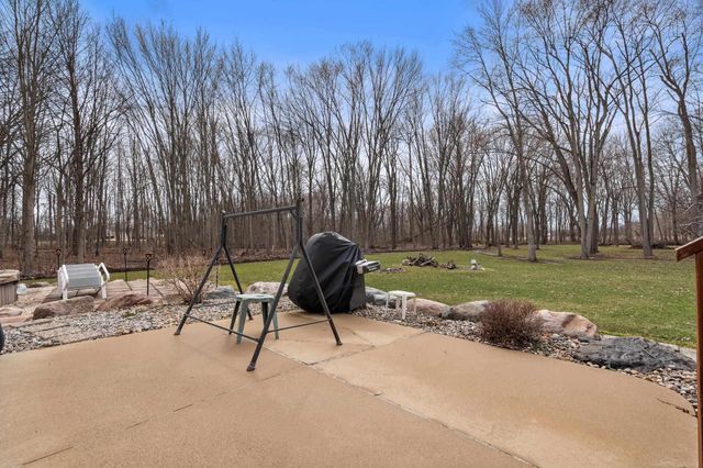 5650 Grace Lane, Almont, MI 48003