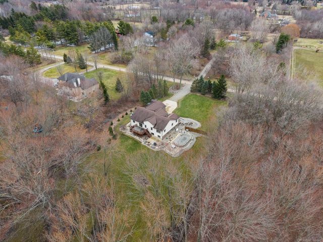 5650 Grace Lane, Almont, MI 48003