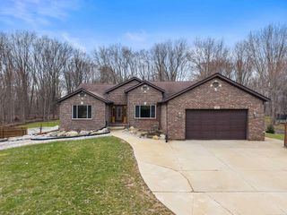 5650 Grace Lane, Almont, MI 48003