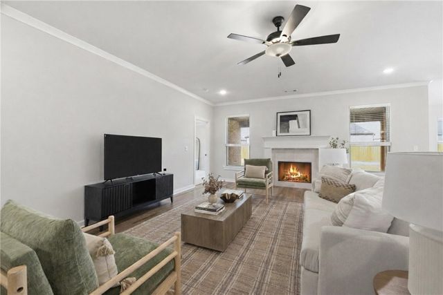 2167 S Magnificent Loop, Fayetteville, AR 72701