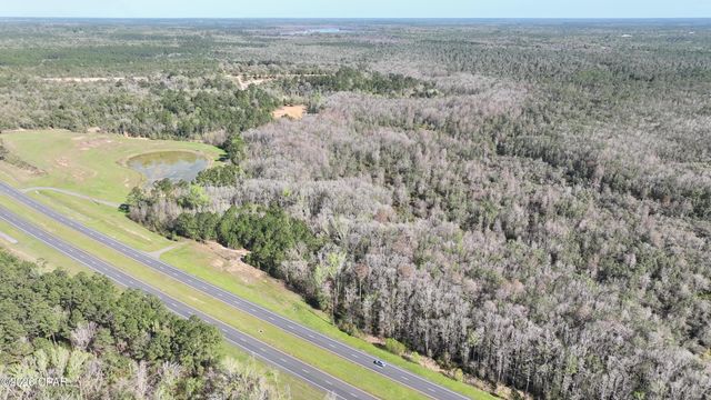 4713 HWY 77, Chipley, FL 32428