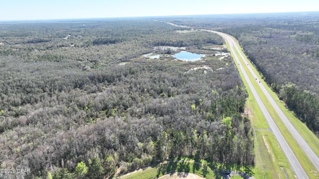 4713 HWY 77, Chipley, FL 32428