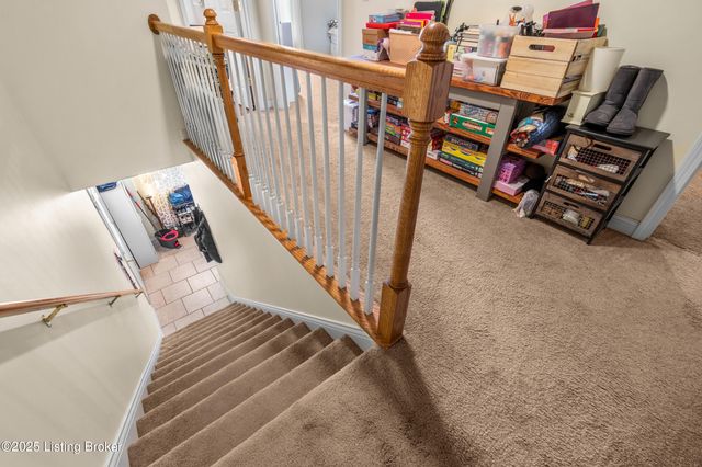 5007 Ramona Ln, Louisville, KY 40272