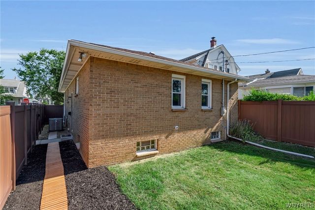 199 Mckinley Avenue, Tonawanda, NY 14217